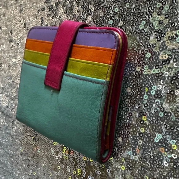 Colorful Bi-Fold Genuine Leather Cards Wallet For Women - Picture 4 of 16